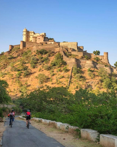 Kumbhalgarh & Ranakpur Day Tour from Udaipur